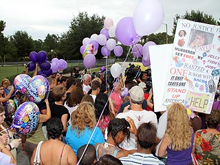 Cindy Anthony, George Anthony Attend Caylee Memorial| Casey Anthony, Caylee Anthony