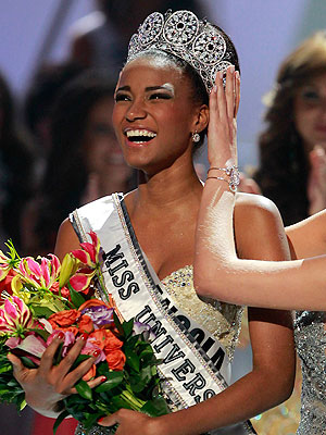 Angola's Leila Lopes Crowned Miss Universe