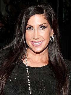 jacqueline laurita quits