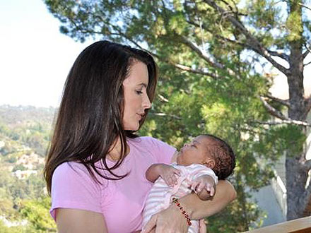 Kristin Davis Adopts a Baby Girl | Kristin Davis