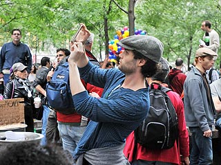 Tim Robbins, Penn Badgley Join 'Occupy Wall Street' Cause| politics, Real People Stories, Penn Badgley, Tim Robbins