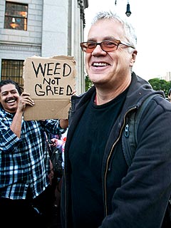 Tim Robbins, Penn Badgley Join 'Occupy Wall Street' Cause | Tim Robbins