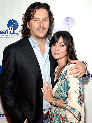 Shannen Doherty couple