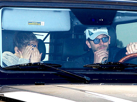 Jennifer Lopez & Bradley Cooper – Together Again? | Bradley Cooper, Jennifer Lopez