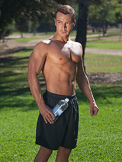 Whoa! Joey Lawrence Is Shirtless and Absolutely Ripped | Joey Lawrence