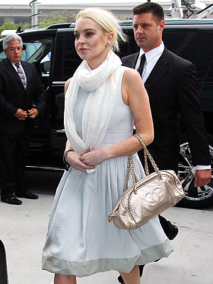 Lindsay Lohan Handcuffed in Court, Taken Into Custody | Lindsay Lohan