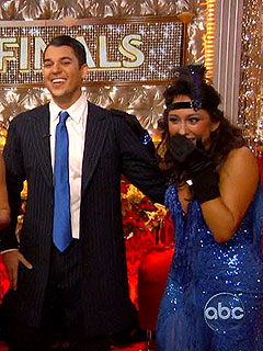 Rob Kardashian Rocks Dancing Finals | Cheryl Burke, Rob Kardashian