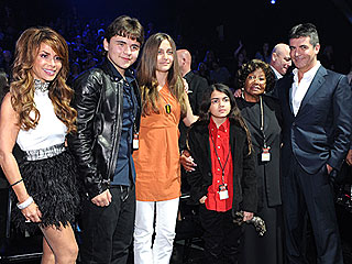 X Factor Singers Pay Tribute to Michael Jackson – in Front of His Kids | Paula Abdul, Simon Cowell