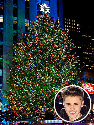 Justin Bieber: Santa's Helper in Rockefeller Center | Justin Bieber