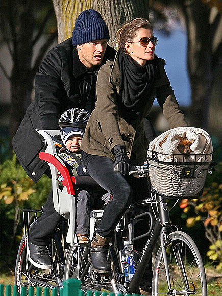 GISELE BÜNDCHEN photo | Gisele Bundchen, Tom Brady