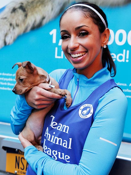 MÝA photo | Mya
