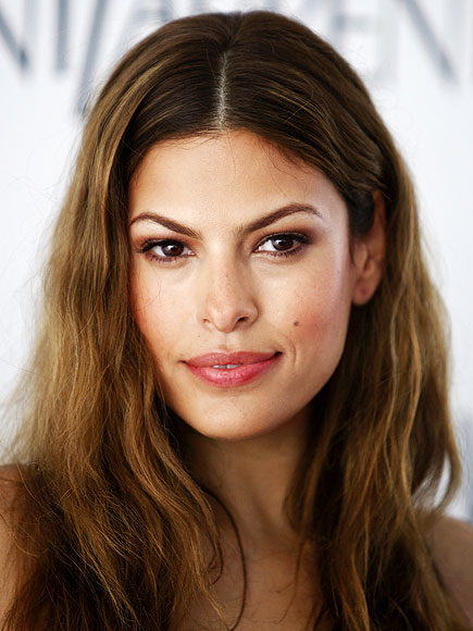 EVA MENDES, 38
photo | Eva Mendes