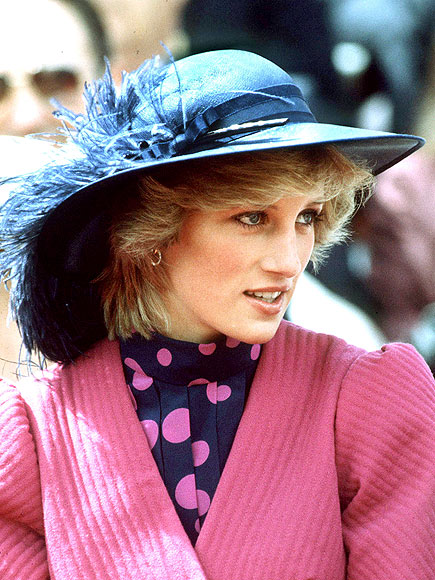 IN FULL PLUME photo | Princess Diana