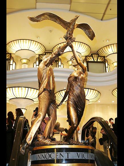 Diana Statue Harrods