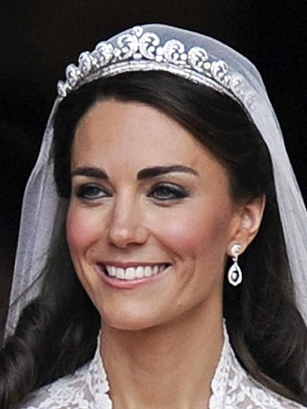 queen elizabeth wedding tiara. TIARA photo | Royal Wedding,