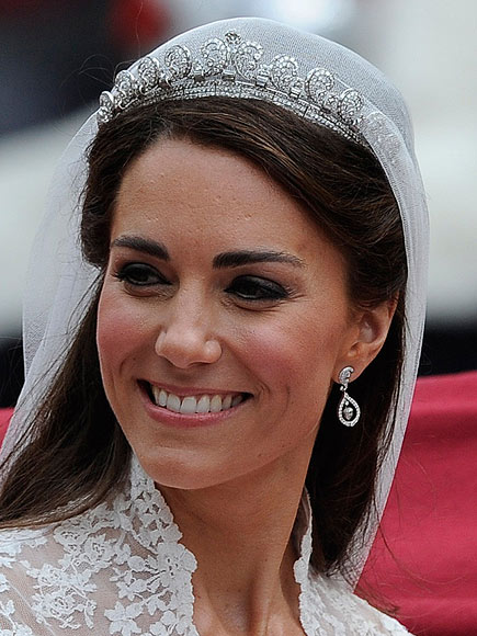 'HALO' TIARA photo Royal Wedding Kate Middleton