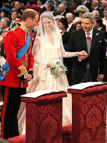 JUST BETWEEN US   photo | Kate Middleton, Prince William