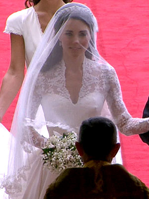 Kate Middleton's Dress Is Finally Revealed | Royal Wedding, Kate Middleton