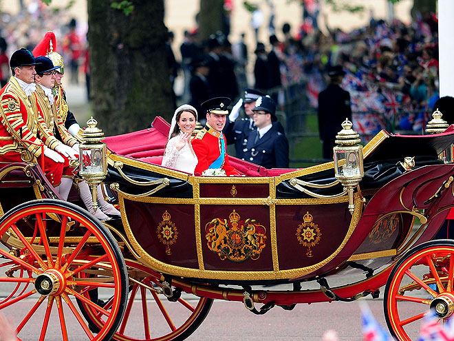 STATE LANDAU CARRIAGE  photo  Kate Middleton, Prince William