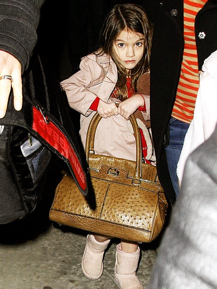 IN THE BAG photo | Suri Cruise