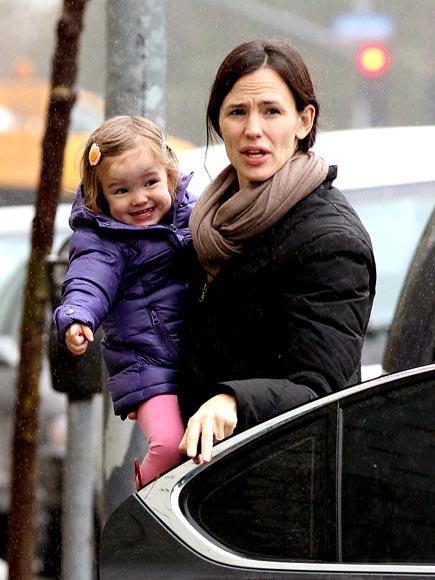 BOWLED OVER
 photo | Jennifer Garner