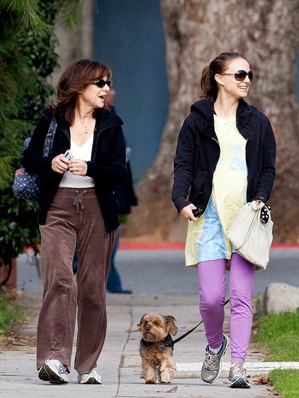 IT'S CASUAL photo | Natalie Portman