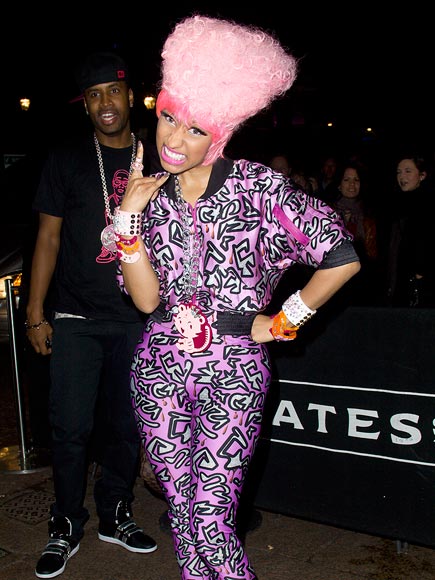 WIG OUT photo | Nicki Minaj