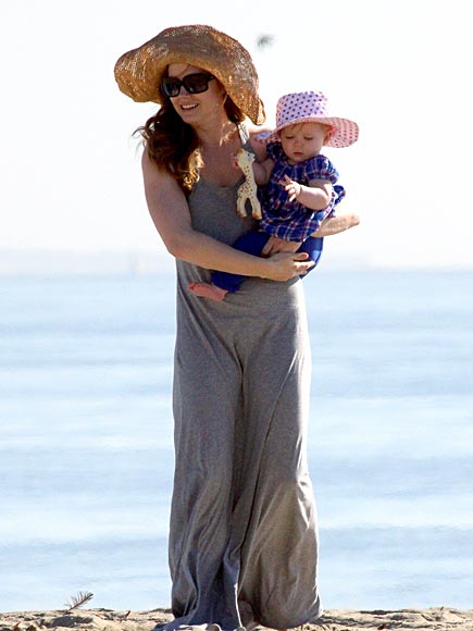 BEACHY KEEN photo | Amy Adams