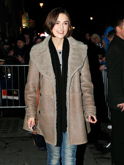 STANDING OVATION photo | Keira Knightley