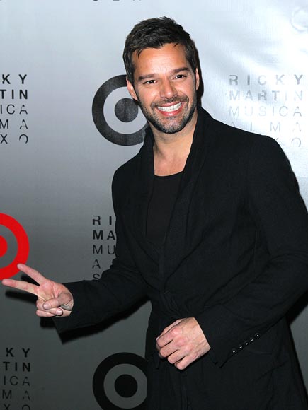 A PEACEFUL NOTE photo | Ricky Martin