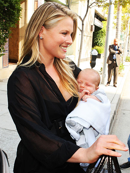 BABY'S DAY OUT photo | Ali Larter