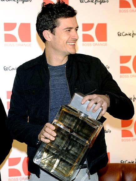 HUNKY SCENTSATION photo Orlando Bloom Previous 