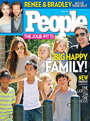 brad pitt and angelina jolie family. Angelina Jolie and Brad PItt,