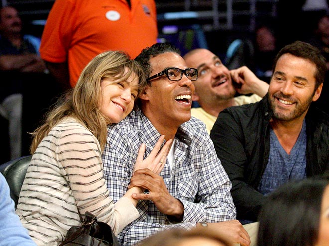 IS THREE A CROWD?
photo | Ellen Pompeo