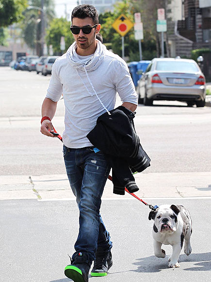 GUYS' DAY OUT photo | Joe Jonas