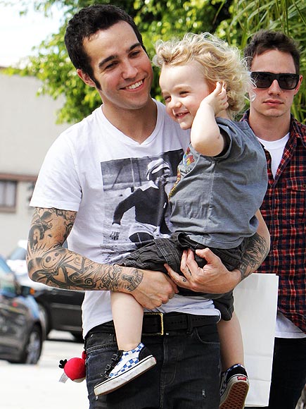 SON SHINE DAY photo | Pete Wentz