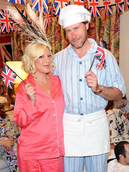 ROYAL TREATMENT
 photo | Dean McDermott, Tori Spelling