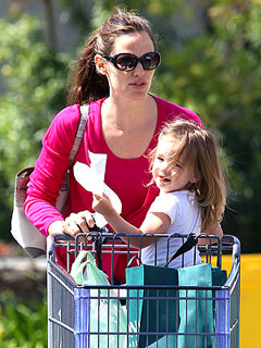 Jennifer's Cute Cargo | Jennifer Garner