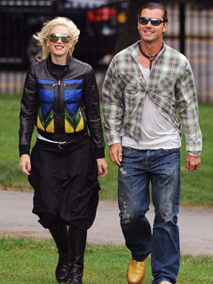 Gwen: On-the-Go Mom! | Gavin Rossdale, Gwen Stefani
