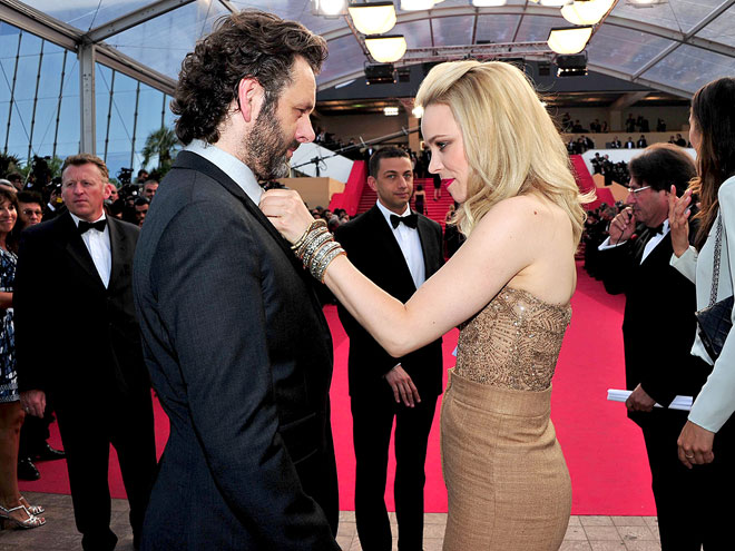 CLOTHES ENCOUNTER
 photo | Michael Sheen, Rachel McAdams