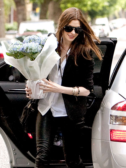 PETAL PUSHER
 photo | Anne Hathaway