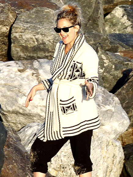 SUNNY SMILE photo | Kate Hudson