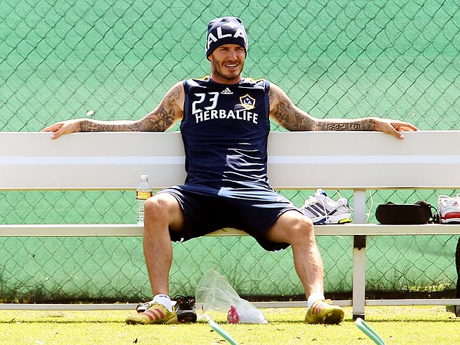 BENCH WARMER
 photo | David Beckham
