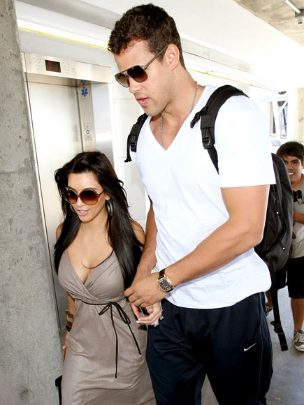 THE HONEYMOONERS
 photo | Kim Kardashian, Kris Humphries