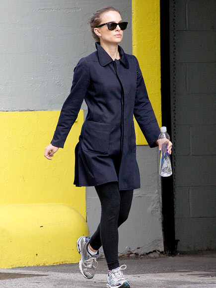 WALKING TALL photo | Natalie Portman