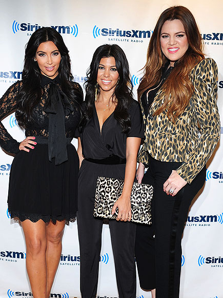 RADIO WAVES
photo | Khloe Kardashian, Kim Kardashian, Kourtney Kardashian