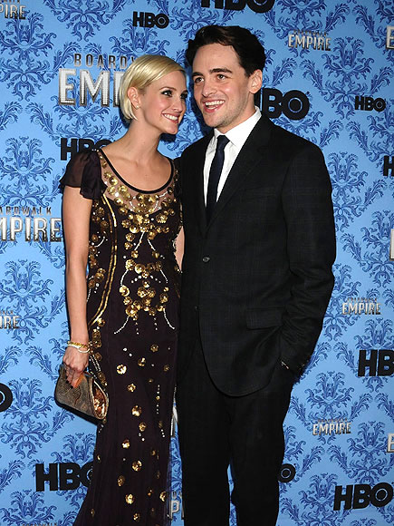 SHOW OF SUPPORT photo | Ashlee Simpson