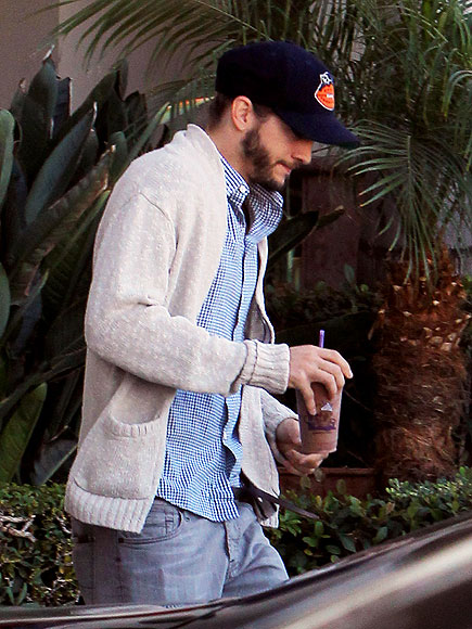 ESPRESSO EXPRESS  photo | Ashton Kutcher