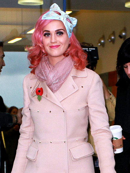 PRETTY IN PINK photo | Katy Perry