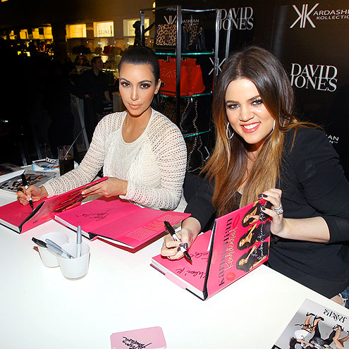 BOOKING IT photo | Kim Kardashian, Kourtney Kardashian